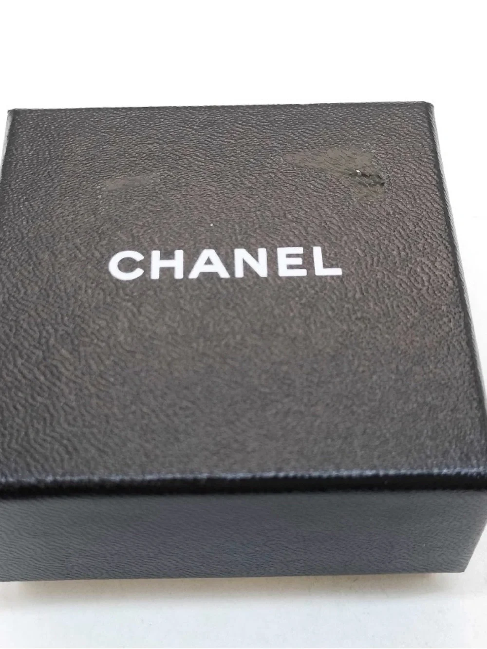 CHANEL iconic interlocking